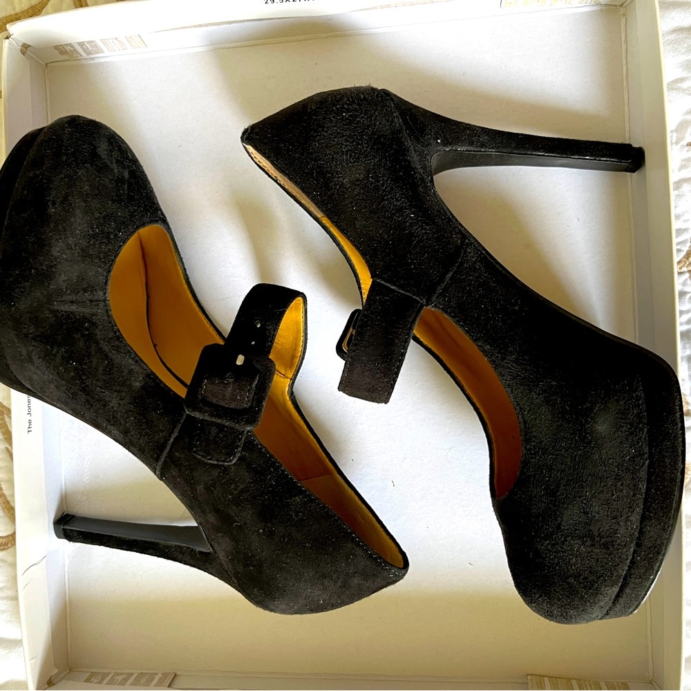 Barely Used Nine West Suede black Mary Jane stilettos.  Size 5